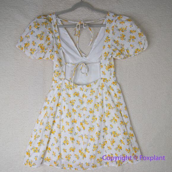 New! Astr the label lovegrove floral pilaf sleeve underwire dress, size L - Picture 11 of 16